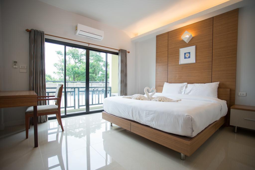 Morage Hotel Phitsanulok Quarto foto
