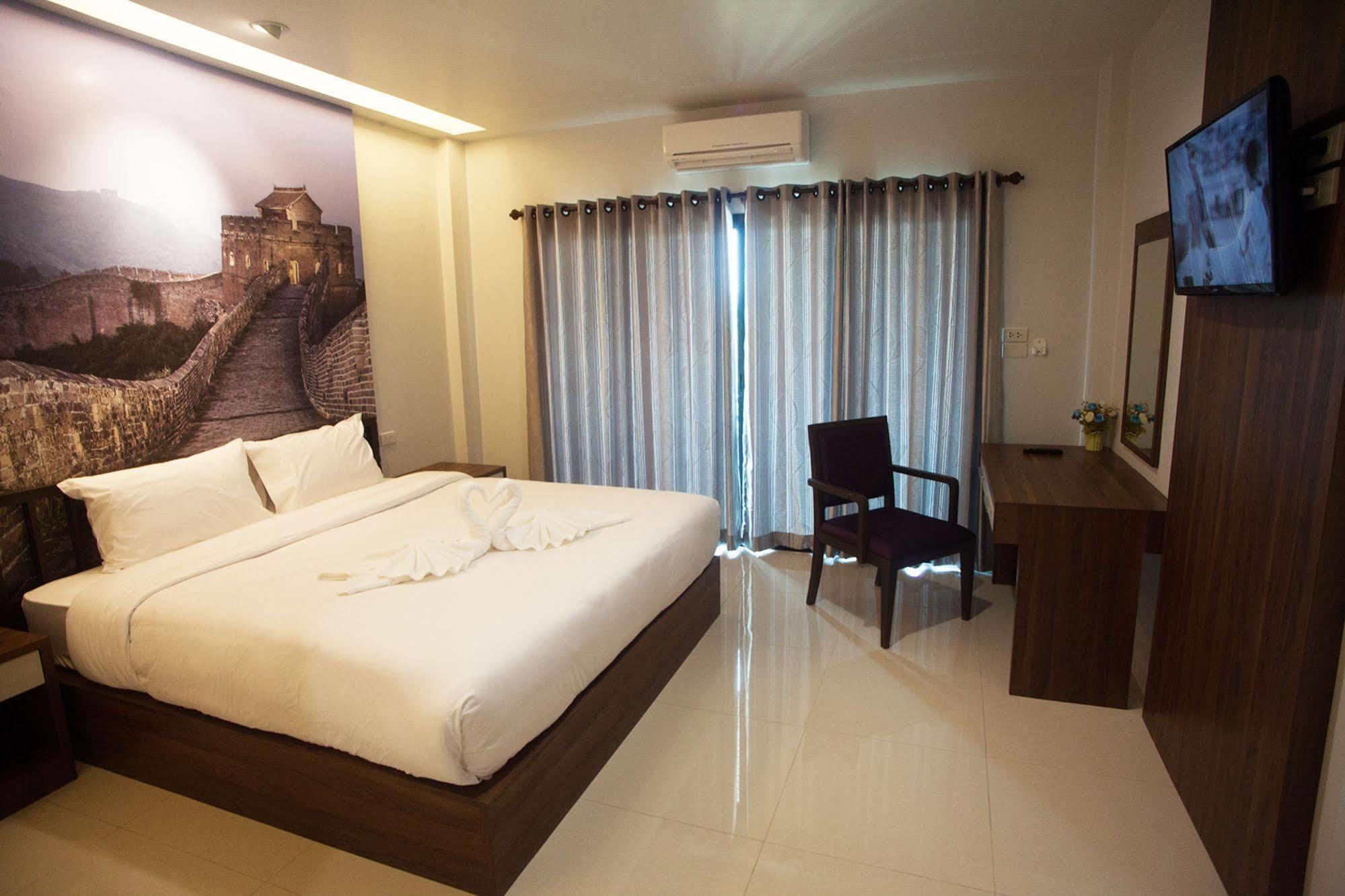 Morage Hotel Phitsanulok Exterior foto