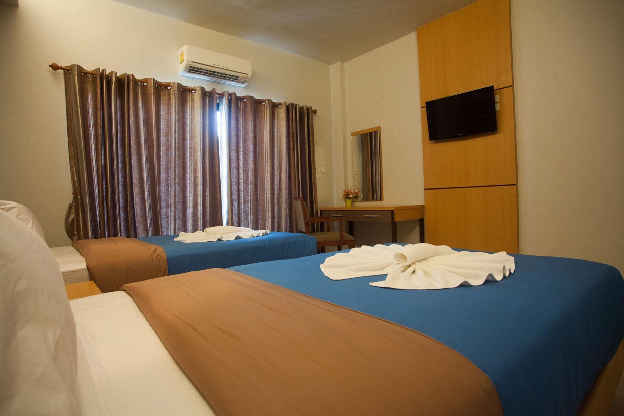 Morage Hotel Phitsanulok Exterior foto