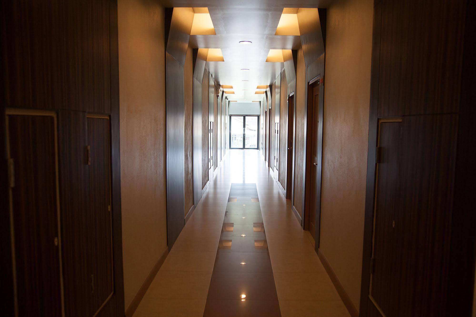 Morage Hotel Phitsanulok Exterior foto